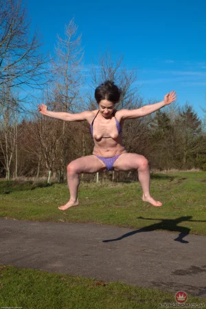 08-97885657_008_3f7f