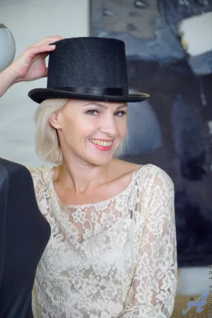 01-24705266_003_6f26